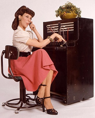 40's retro telephone operator